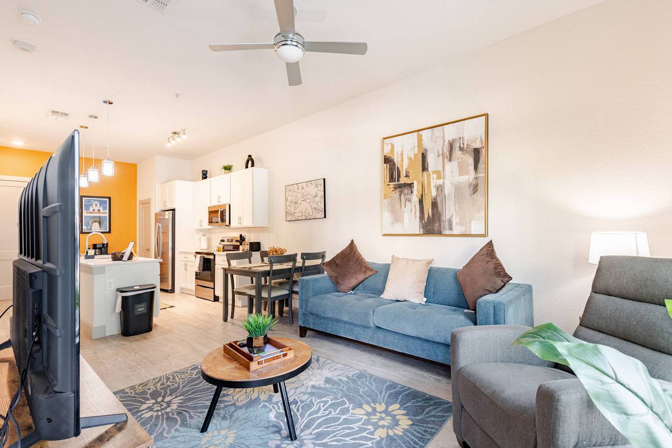 Apartamento vacacional entero, Piscina Riverwalk Luxury Haven, estacionamiento gratuito in San Antonio, Condado de Bexar