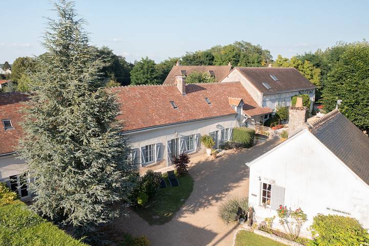 Chambre d’hôte pour 3 personnes, avec jardin et piscine en Indre-et-Loire - 2