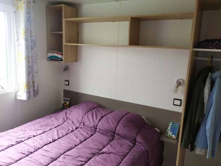 Mobil home pour 6 personnes, avec terrasse et piscine, animaux acceptés à Laurens - 4