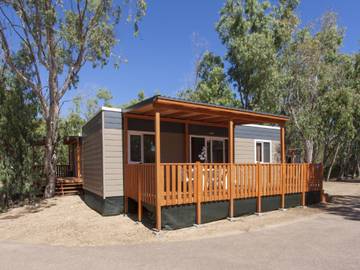 Location de vacances pour 6 personnes, avec sauna ainsi que jardin et terrasse à Arzachena