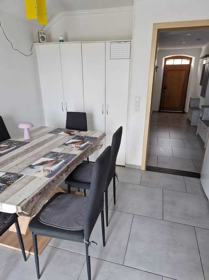 Entire apartment, Holiday Apartment 'Lucy' with Shared Terrace, Shared Garden and Wi-Fi in Nattenheim, Eifelkreis Bitburg-Prüm
