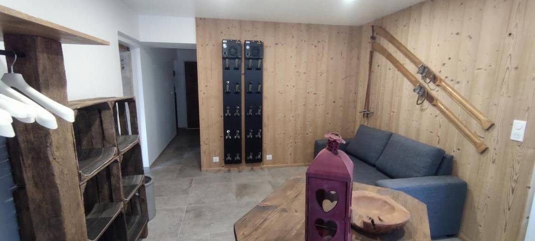 Location de vacances pour 12 personnes, avec vue ainsi que sauna et jardin, animaux acceptés à Rupt-sur-Moselle - 2