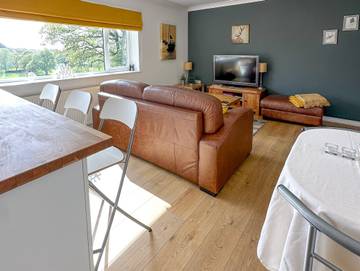 Log Cabin for 2 People in Hyde (Hampshire), New Forest National Park, Photo 4