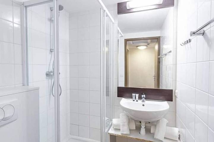 Cabane en bois pour 8 personnes, avec balcon/terrasse et terrasse dans le Nord-Pas-de-Calais - 4