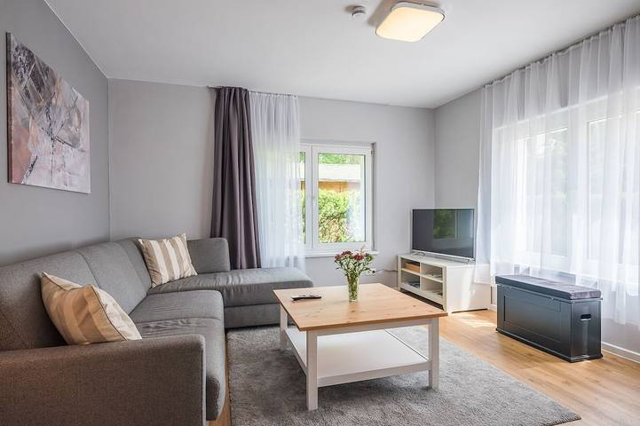 Bungalow für 6 Personen, mit Garten
