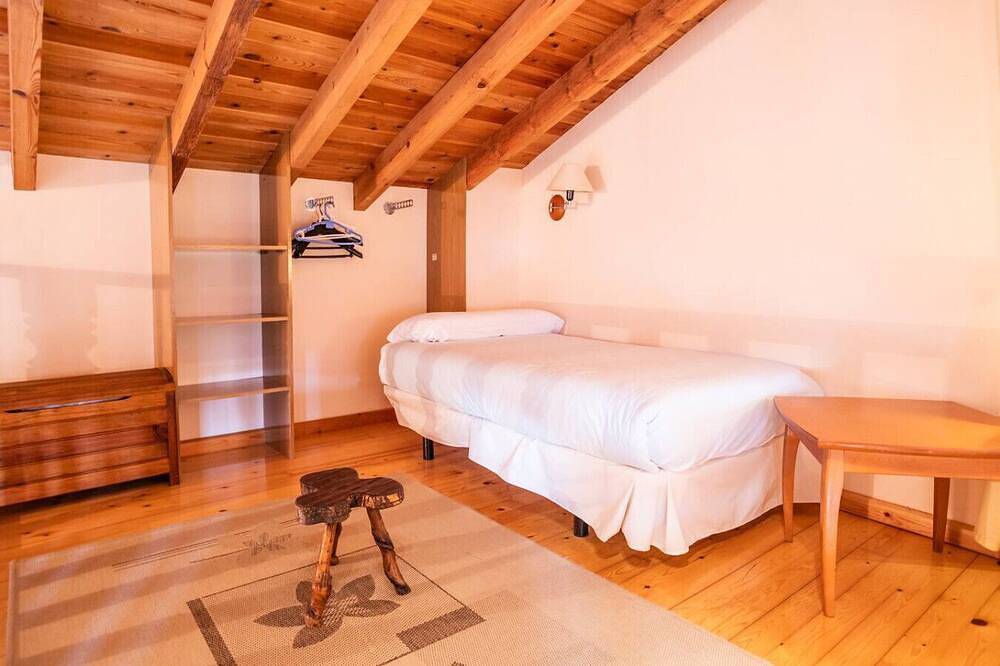 Appartement entier, Cozy Village Retreat in Sales (Asturias), Colunga