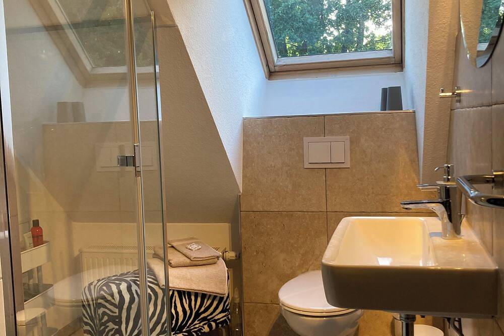 Ganze Wohnung, Alter Charme mit frischer Wind im Gutshaus in Sehlen, Bergen auf Rügen und Umgebung