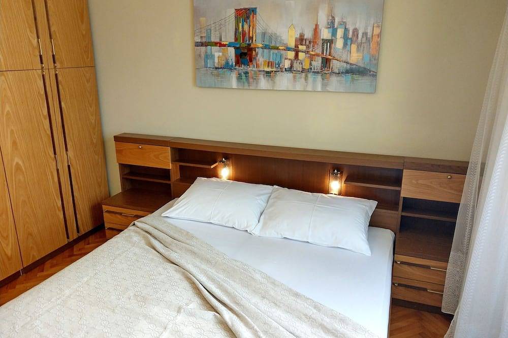 Holiday House in the heart of the island in Dobrinj, Krk