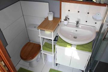 Log Cabin for 4 People in Stubbendorf, Mecklenburg-Western Pomerania, Photo 3