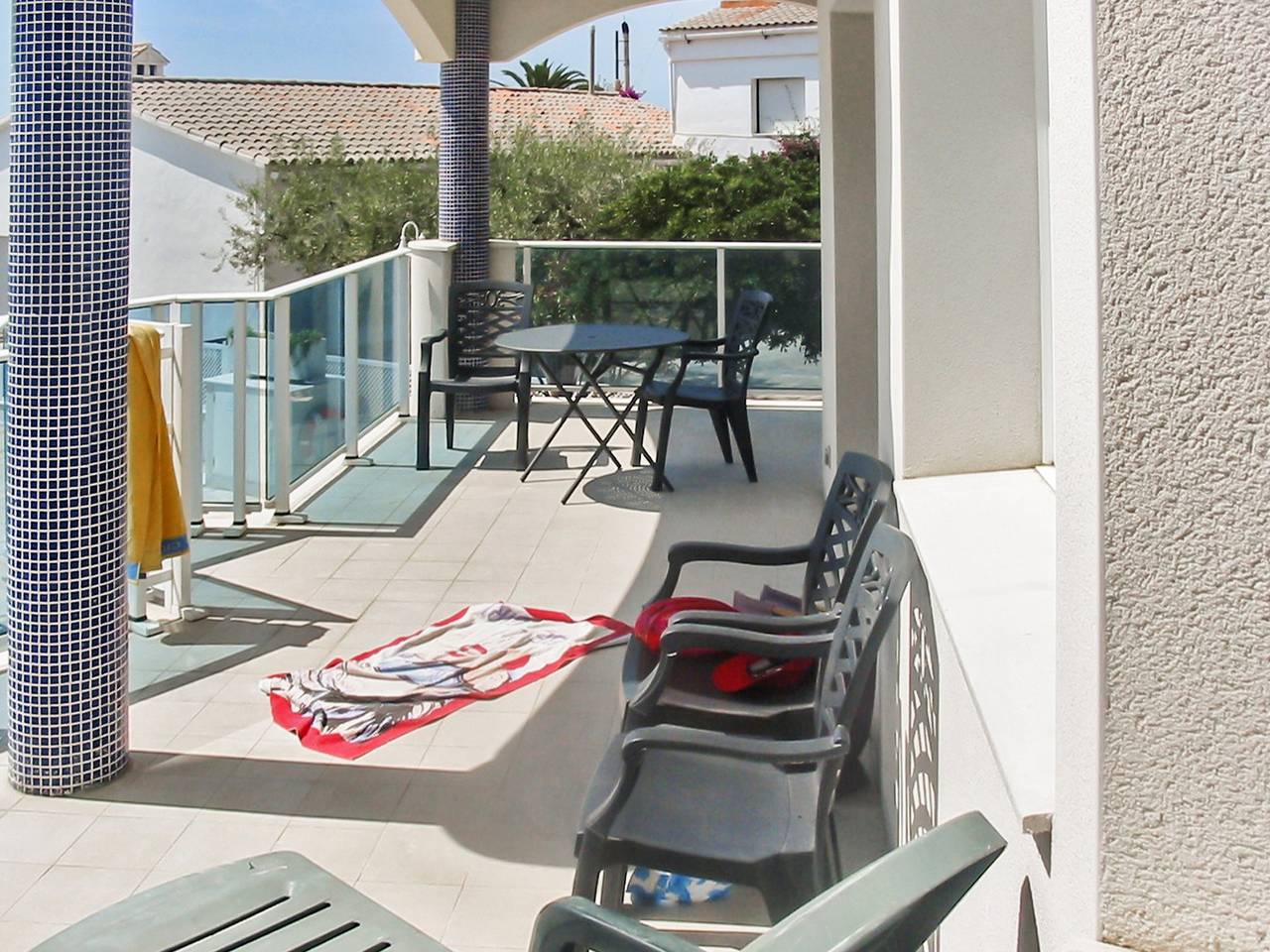 Apartamento entero, Apartamento luminoso en Alcanar con vistas al mar y montaña in Alcanar, Costa Dorada