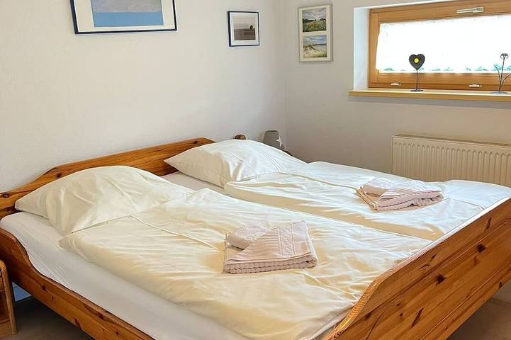 Ferienhaus für 6 Personen, mit Terrasse und Garten in Marlow - 2