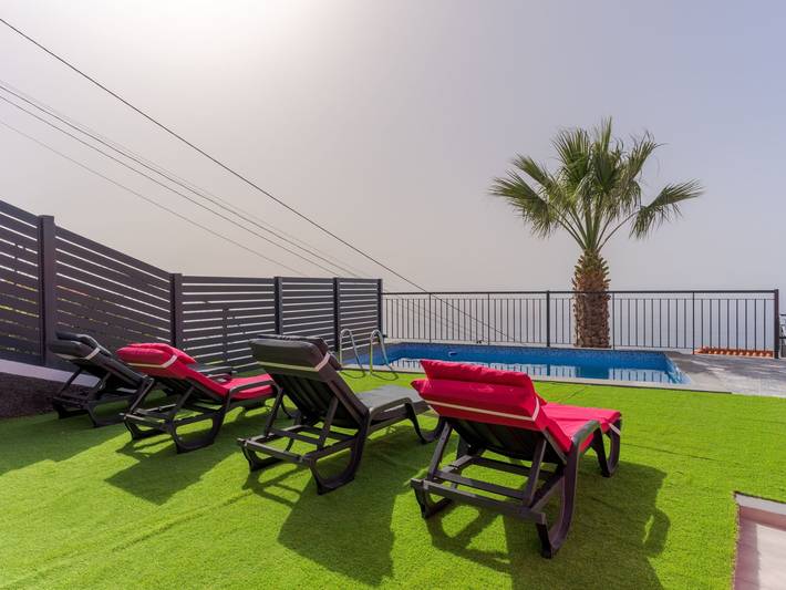 Location de vacances pour 6 personnes, avec piscine et jardin à Ribeira Brava - 3