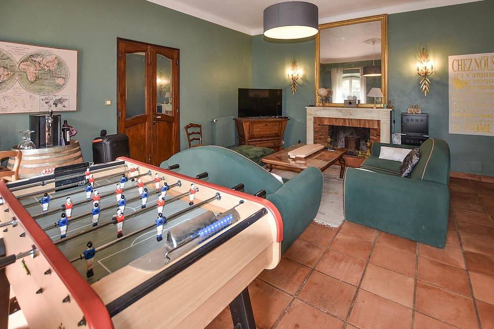 Maison acceptant les animaux domestiques à. in Entraigues-sur-la-Sorgue, Vaucluse