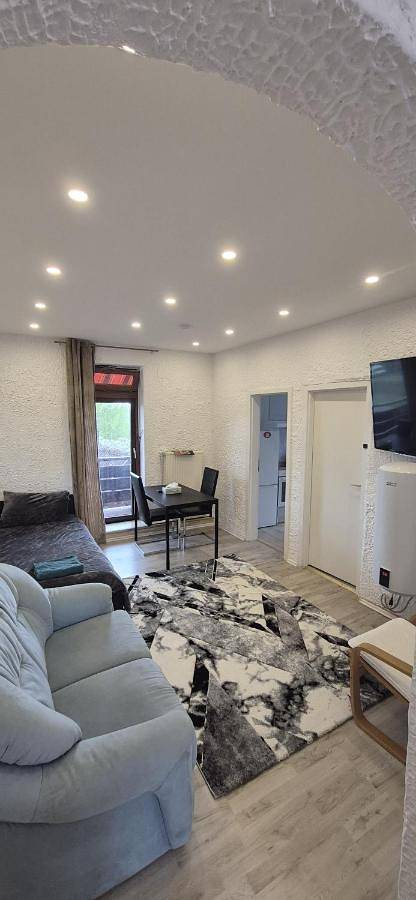 Ferienwohnung für 4 Personen, mit Garten und Ausblick in Finkenwerder
