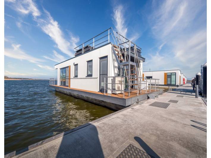 Hausboot für 4 Personen, mit Terrasse auf Fischland - Darß - Zingst