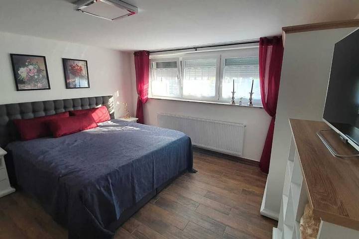 Ferienwohnung für 4 Personen, mit Whirlpool und Terrasse, mit Haustier in Kressbronn am Bodensee - 2