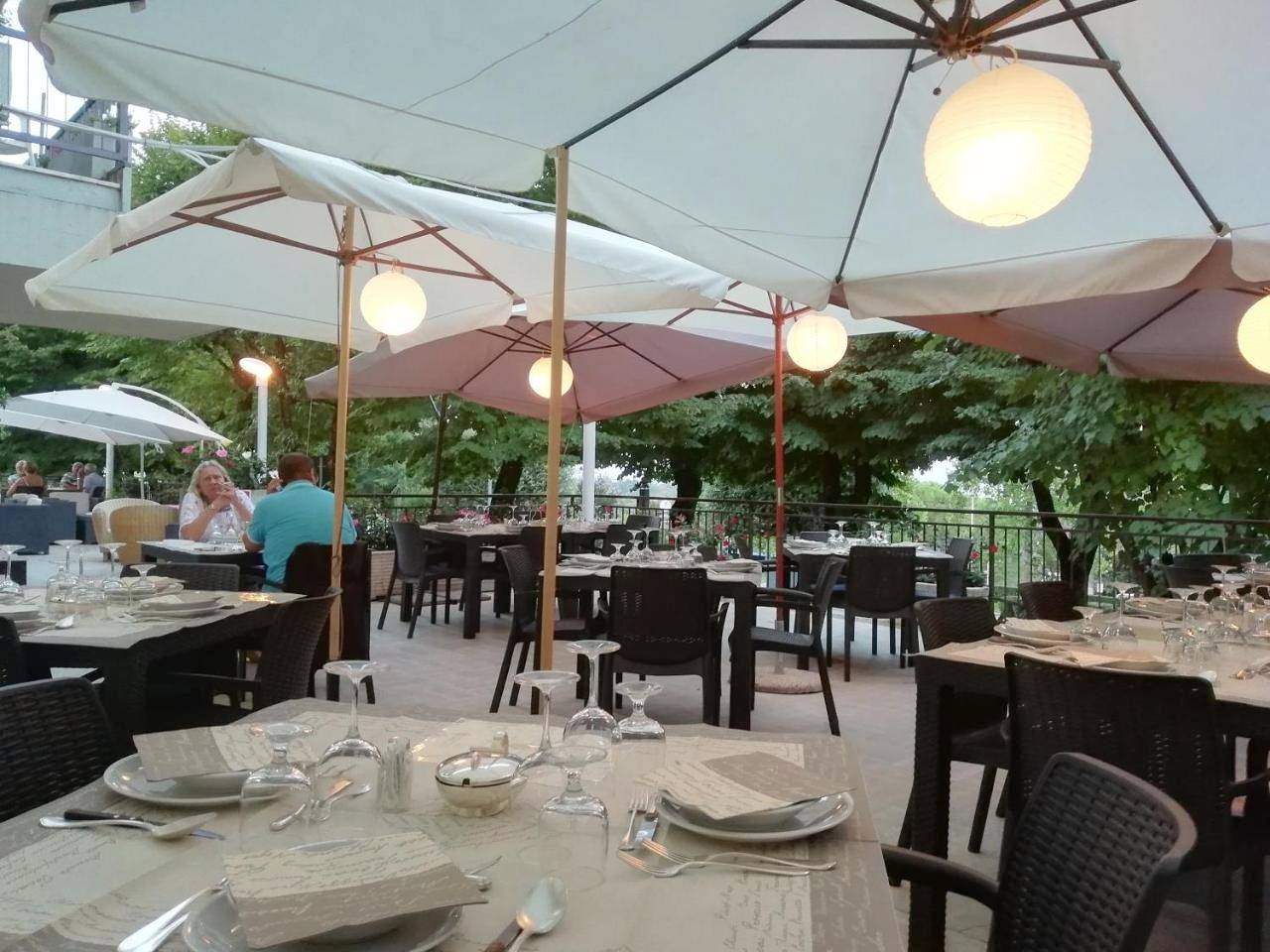Single Room with Terrace in Chianciano Terme, Province de Sienne