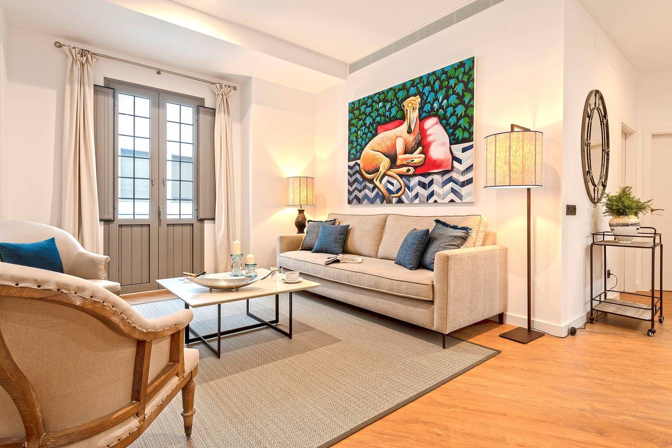 Apartamento inteiro, Apartamento de férias para 7 pessoas com varanda in Casco Antiguo, Sevilha