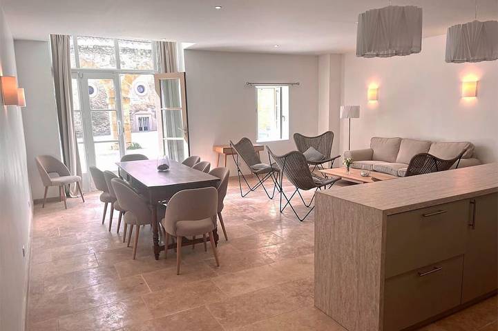 Location de vacances pour 12 personnes, avec piscine, animaux acceptés à Aragon - 4