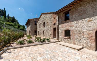 Casa Vacanza per 24 Persone in Magione, Perugia e dintorni, Foto 2