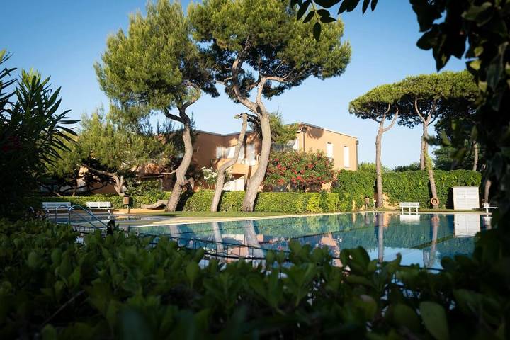 Ferienwohnung für 4 Personen, mit Balkon und Terrasse sowie Garten und Kinderpool in Cavallino - 3
