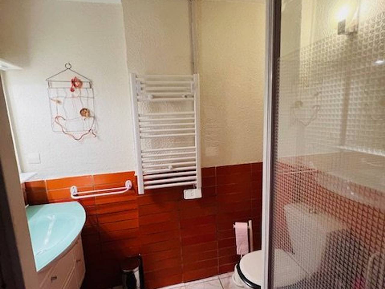 Studio entier, Studio moderne avec Wifi, parking et animaux admis in Amélie-les-Bains-Palalda, Région de Céret