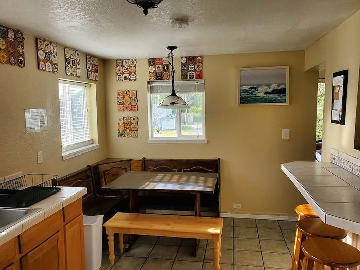 Vacation rental for 12 people, with pets in Rockaway Beach