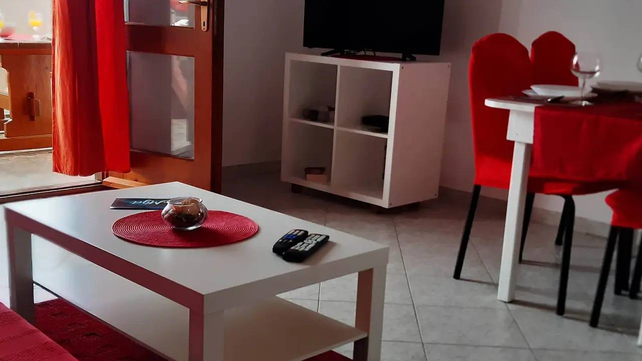 Ganze Ferienwohnung, Ferienwohnung für 4 Personen (40 m²) in Kozarica in Mljet