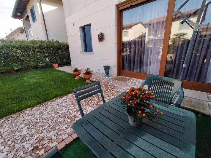 Location de vacances pour 4 personnes, avec vue et jardin à Fontanafredda - 2