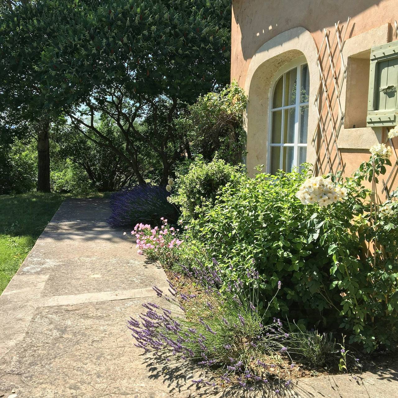 Villa provençale avec vue sur le Luberon in Céreste, Parc naturel régional du Luberon