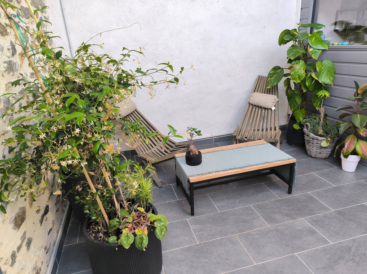 Ferienhaus „Bohemian Chic in den Stadtmauern“ mit gemütlicher, uneinsehbarer Terrasse in Bouleternère, Mittelmeerküste (Frankreich)