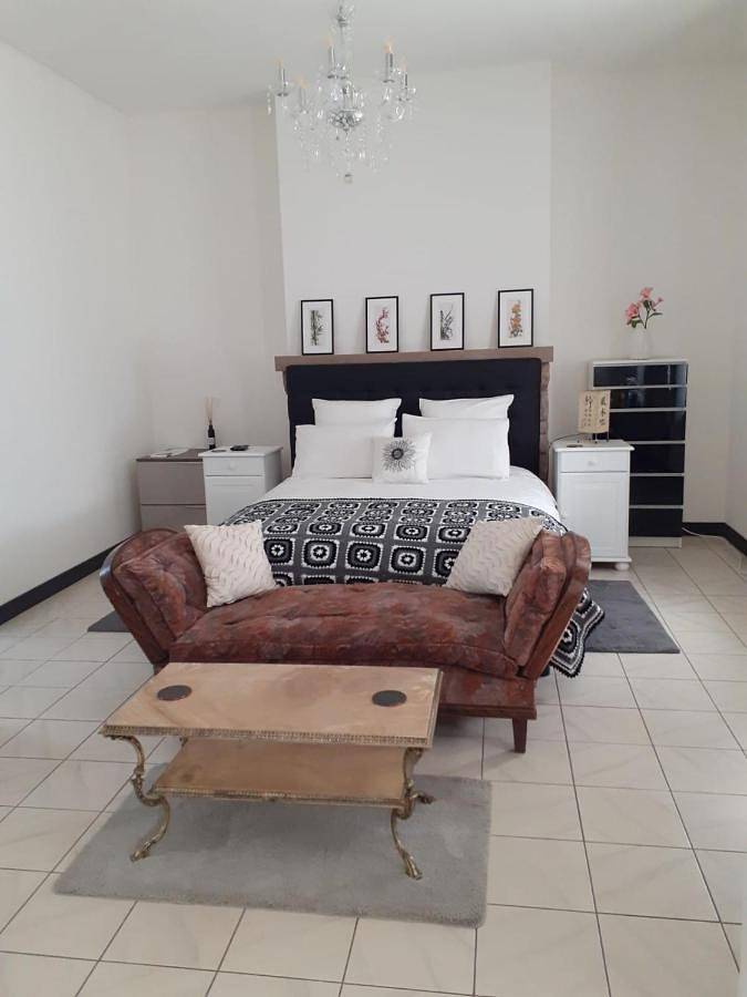 Cottage pour 2 personnes, avec jardin à Marconne