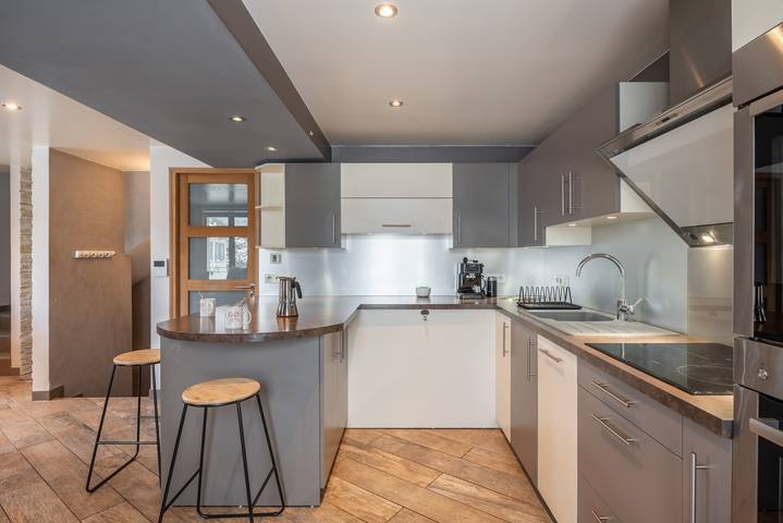 Appartement entier, Appartement « Loft cosy au cœur du village » avec vue sur la montagne et Wi-Fi in Villard-de-Lans, Parc naturel régional du Vercors