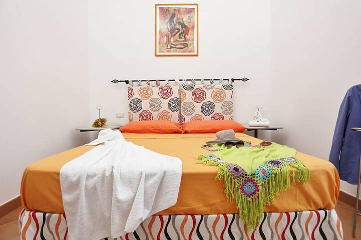 Appartement entier, Appartement familial directement sur la plage avec vue sur la mer in Capo d'Orlando, Province de Messina