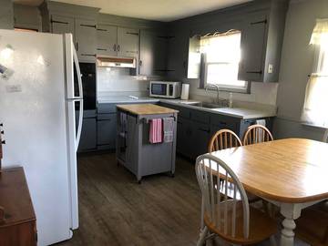 Cottage for 8 Guests in Narragansett, Rhode Island, Picture 4