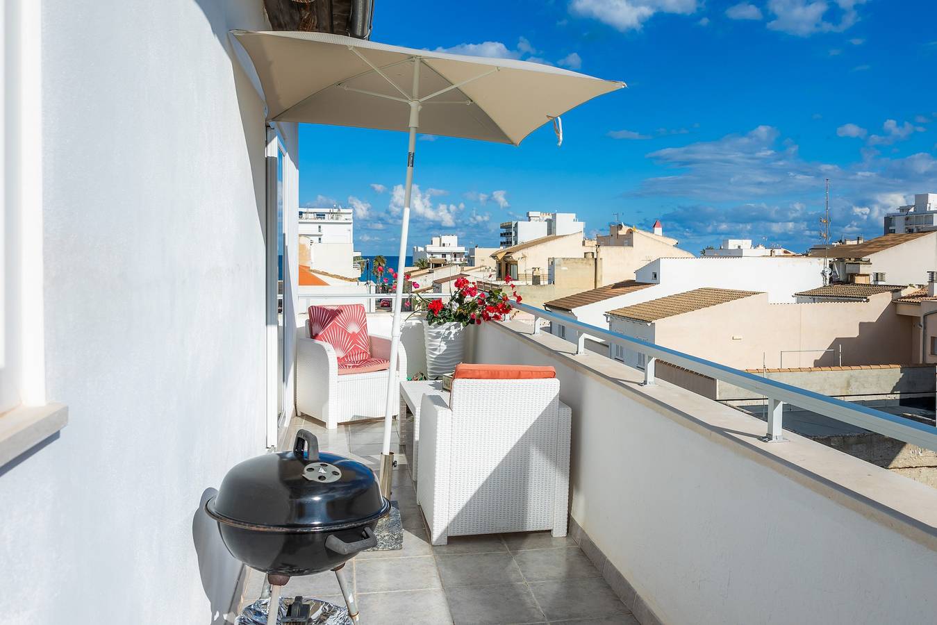 Ganze Wohnung, Ferienwohnung 'Can Picafort Sea Breeze' mit Meerblick, Wi-Fi und Klimaanlage in Can Picafort, Santa Margalida