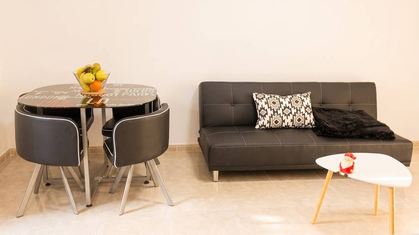 Entire studio, Charming Studio in Los Realejos, 30 m², private terrace in Los Realejos, North Tenerife