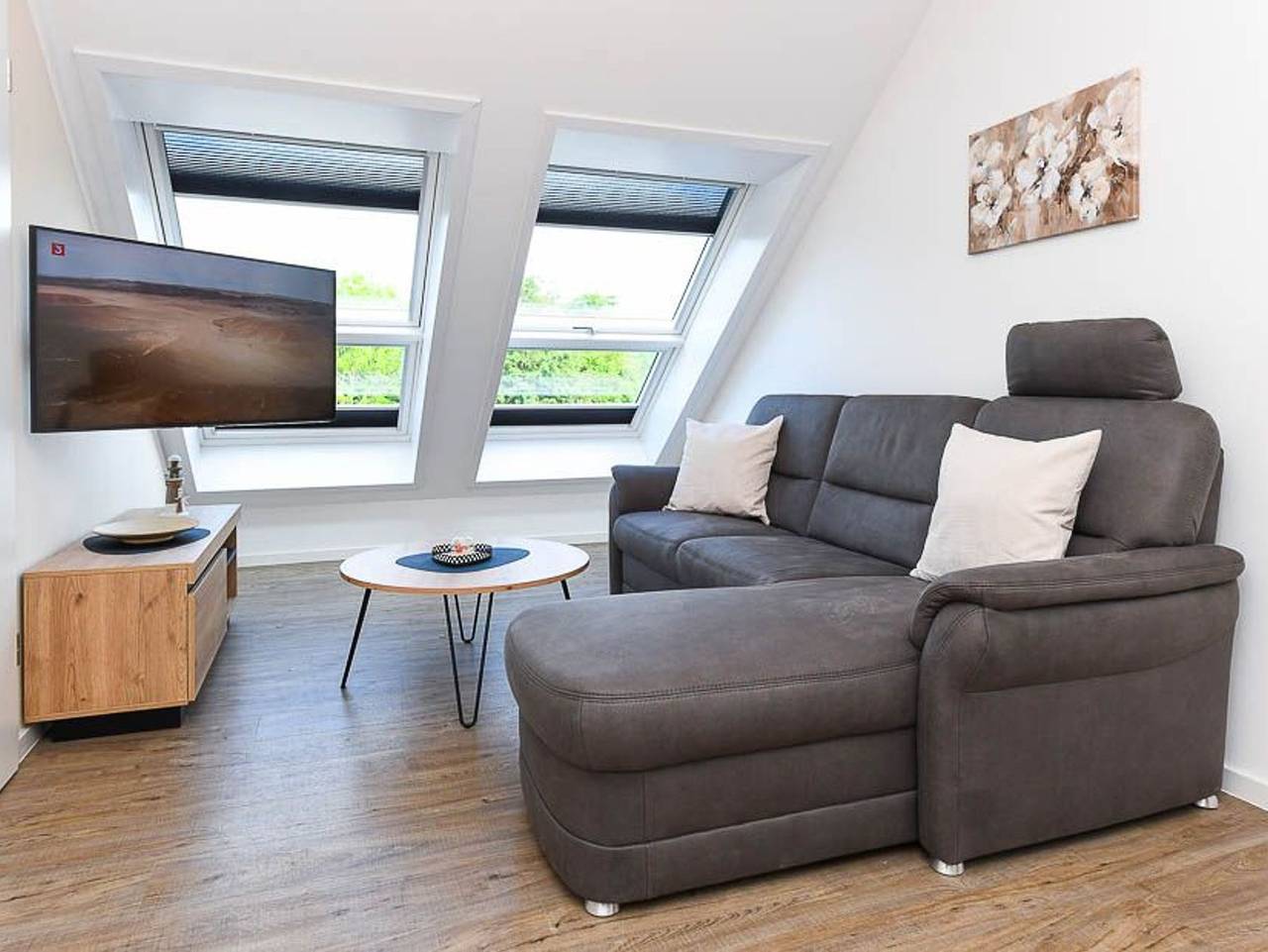 Bauernhof Landwarf Grafthof - Ferienwohnung Teichblick in Neuharlingersiel, Landkreis Wittmund