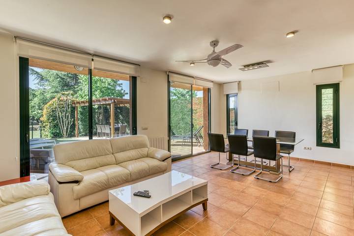 Casa rural para 6 personas, con Balcón y Jardín en Garrigás - 4