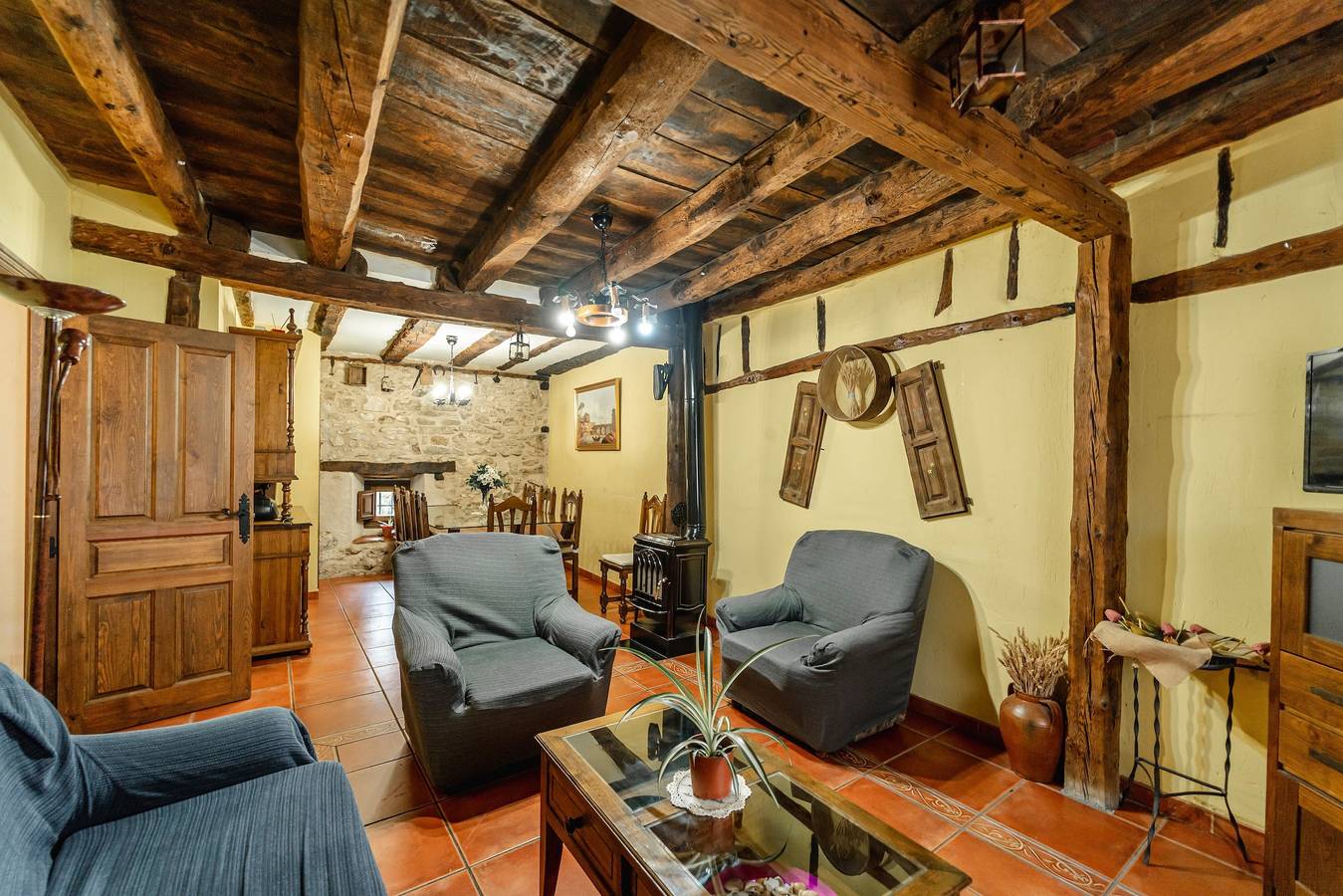 Landhaus 'Casa Rural La Herreria' mit Wlan, Terrasse und privatem Garten in Canalejas de Peñafiel, Valladolid Provinz