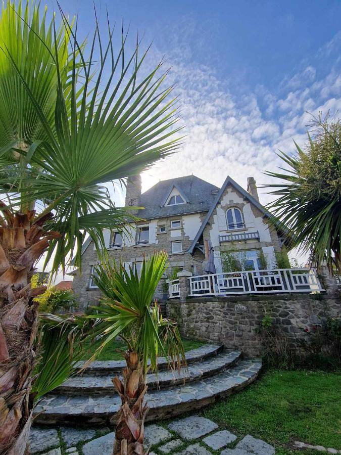 Chambre d’hôte pour 2 personnes, avec Terrasse ainsi que Jardin et Vue
