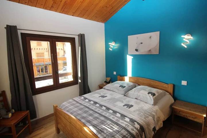 Chalet Canigou: family-friendly, refined, renovated in Font-Romeu-Odeillo-Via, Parco naturale regionale dei Pirenei catalani