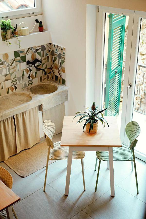 La Terrazza di Maddalena in Cisano sul Neva, Riviera di Ponente
