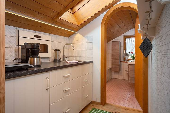 Ferienwohnung für 4 Personen, mit Pool und Sauna sowie Whirlpool und Balkon in Bolsterlang - 3