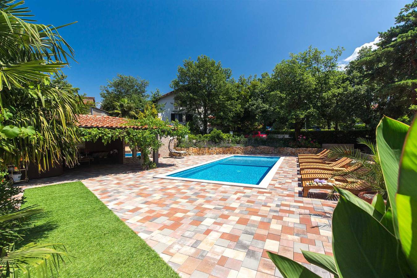 Ganze Wohnung, Ferienwohnung Antonia 2 mit Pool in Milcetici, Krk