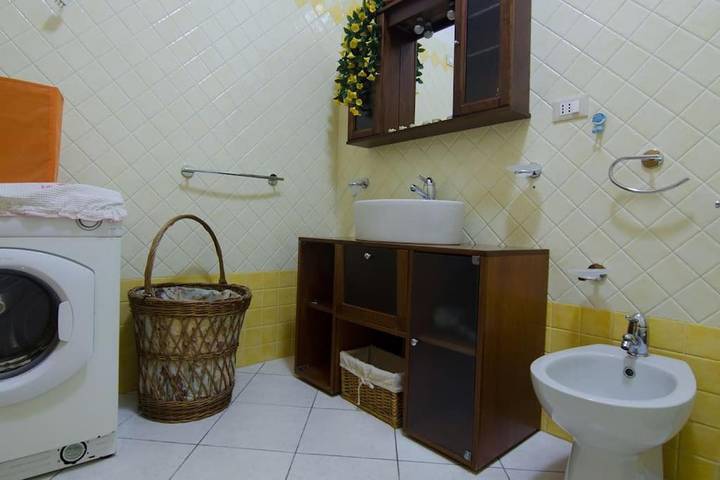 Gîte pour 5 personnes, avec terrasse et jardin à Tempio Pausania - 4