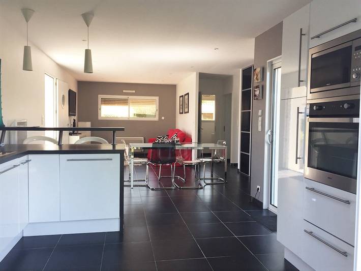Gîte pour 4 personnes, avec terrasse et jardin - 1