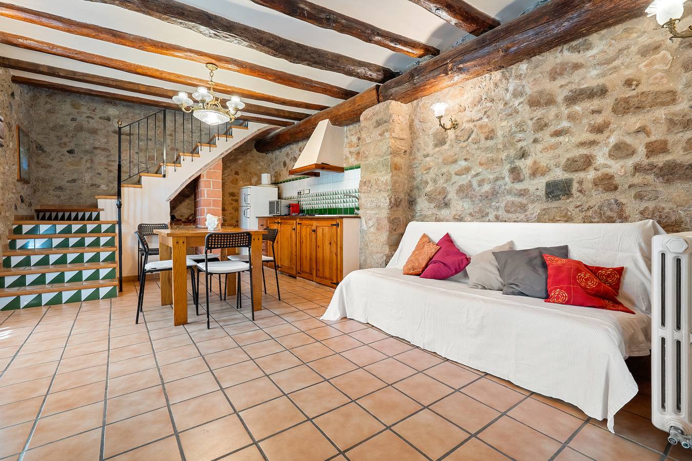 Maison de campagne 'Serra De Prades' avec vue sur les montagnes, piscine partagée et Wi-Fi in Montblanc (Espagne), Province de Tarragone