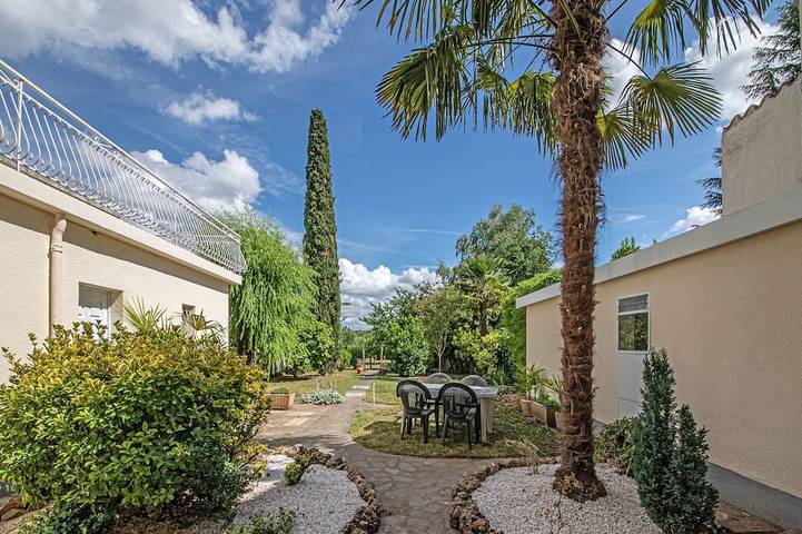 Ferienhaus für 4 Personen, mit Terrasse und Garten - 1