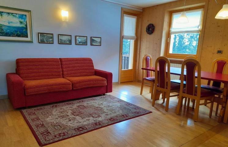 Ferienwohnung für 6 Personen, mit Balkon und Whirlpool sowie Ausblick in Valfurva